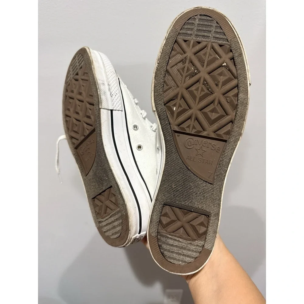 Converse Chuck‎ Taylor All Star Lift Platform High Top Women's 9 - White/Black Q
